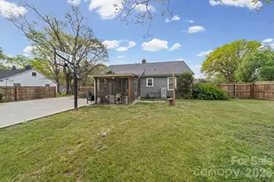 647 Still St, Chester, SC 29706 - Photo 5