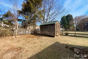 3662 Farm Lake Dr SW, Concord, NC 28027 - Photo 17