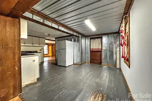 1101 Otter Creek Rd, Topton, NC 28781 - Photo 29