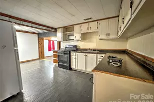 1101 Otter Creek Rd, Topton, NC 28781 - Photo 23