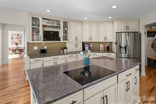 109 Galloway Dr, Asheville, NC 28803 - Photo 17