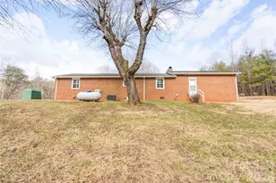 4064 Mt Gilead Church Rd, Connelly Springs, NC 28612 - Photo 27