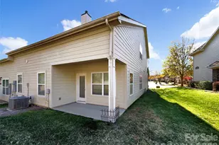 9428 Carneros Creek Rd, Charlotte, NC 28214 - Photo 9