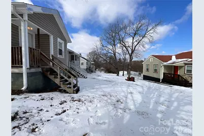 203 Circle Drive, Mount Airy, NC 27030 - Photo 9