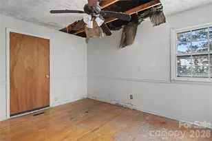 5001 Sycamore Dr, Hope Mills, NC 28348 - Photo 29