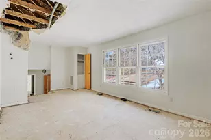 5001 Sycamore Dr, Hope Mills, NC 28348 - Photo 7