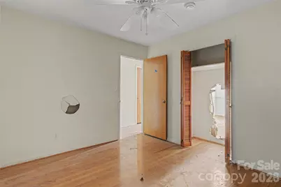 5001 Sycamore Drive, Hope Mills, NC 28348 - Photo 37