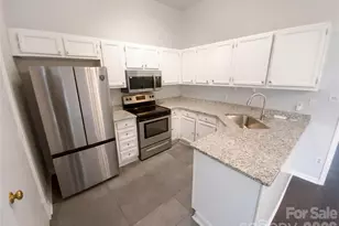 2326 Linda Lou Ct, Charlotte, NC 28213 - Photo 11