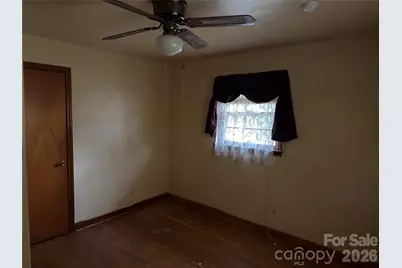 2013 K Court Avenue, Winston Salem, NC 27105 - Photo 7