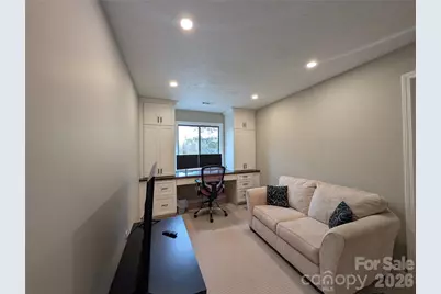 88 Laurelwood Circle W #10, Hendersonville, NC 28791 - Photo 21