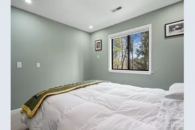 88 Laurelwood Circle W #10, Hendersonville, NC 28791 - Photo 21