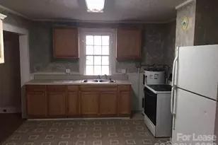 808 Wilmington Ave, Statesville, NC 28677 - Photo 3