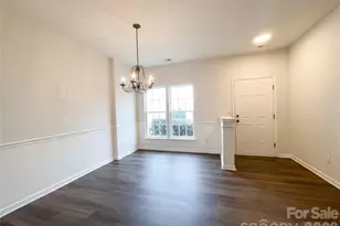 7892 Mariners Pointe Cir, Denver, NC 28037 - Photo 3