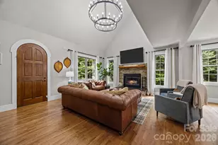 18 Oak Springs Dr, Arden, NC 28704 - Photo 3