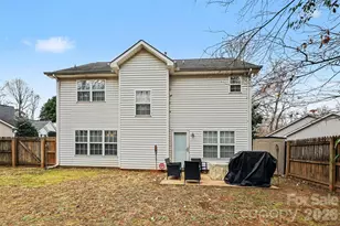 6323 Pine Hollow Dr, Charlotte, NC 28212 - Photo 27