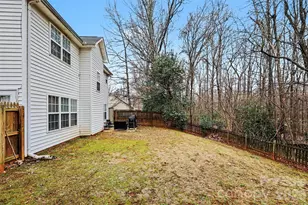 6323 Pine Hollow Dr, Charlotte, NC 28212 - Photo 25