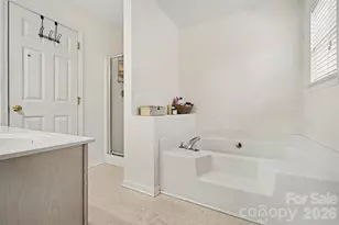 6323 Pine Hollow Dr, Charlotte, NC 28212 - Photo 21