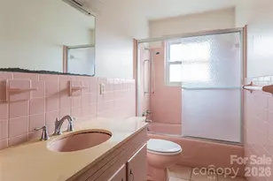 180 Lakewood Dr, Asheville, NC 28803 - Photo 35