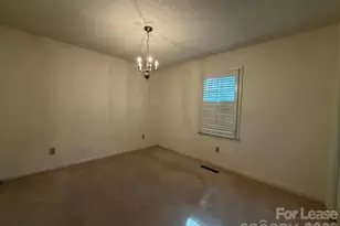 628 Breckenridge Rd, Kannapolis, NC 28083 - Photo 17