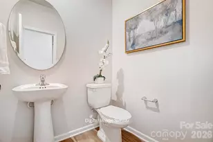 6044 Mallow Crossing Ln, Charlotte, NC 28213 - Photo 9