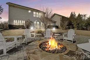 879 Tyne Dr, Fort Mill, SC 29715 - Photo 3