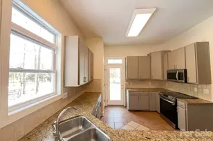 405 Isle of Pines Rd, Mooresville, NC 28117 - Photo 9