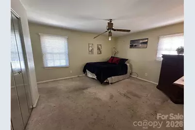 6120 Farm Pond Lane, Charlotte, NC 28212 - Photo 11