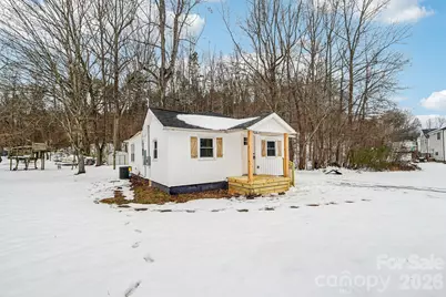 323 Honeycutt Drive SE, Concord, NC 28025 - Photo 3