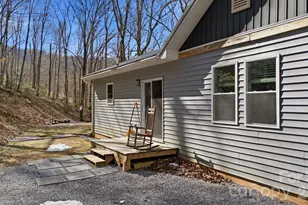 1520 Allison Watts Rd, Franklin, NC 28734 - Photo 37