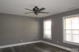 618 Brook Knoll Cir, Weaverville, NC 28787 - Photo 7