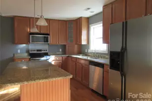 618 Brook Knoll Cir, Weaverville, NC 28787 - Photo 19