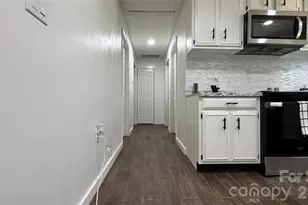 143 Mountain View St, Forest City, NC 28043 - Photo 17