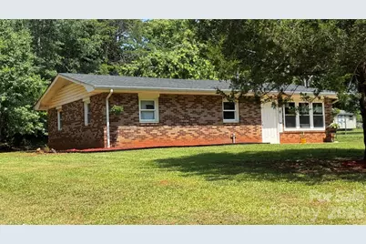 143 Mountain View Street, Forest City, NC 28043 - Photo 3