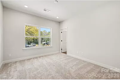 560 W Wilson Avenue, Mooresville, NC 28115 - Photo 15