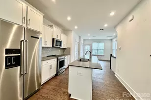 5013 Sovereignty Ct, Charlotte, NC 28205 - Photo 9