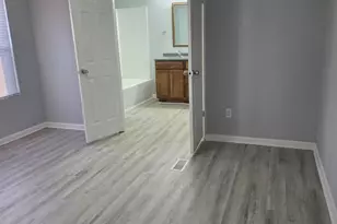 825 Mountain Crest Dr, Kings Mountain, NC 28086 - Photo 9