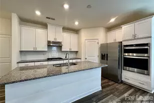 410 Cranford Dr, Pineville, NC 28134 - Photo 7