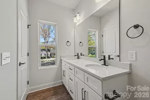 566 W Wilson Ave, Mooresville, NC 28115 - Photo 17