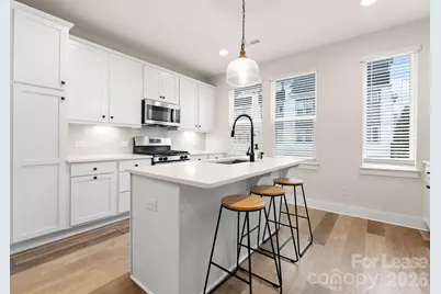 648 W End Drive, Charlotte, NC 28208 - Photo 15