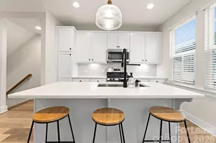 648 W End Dr, Charlotte, NC 28208 - Photo 17