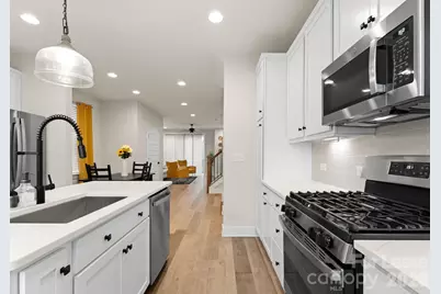 648 W End Drive, Charlotte, NC 28208 - Photo 19