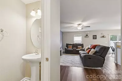 3337 Ellingford Road, Charlotte, NC 28214 - Photo 5