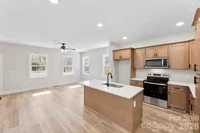 207 Putnam Street, Shelby, NC 28152 - Photo 9