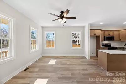 207 Putnam Street, Shelby, NC 28152 - Photo 5