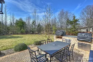 104 Crest Ct, Matthews, NC 28104 - Photo 43