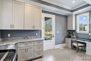 104 Crest Ct, Matthews, NC 28104 - Photo 27