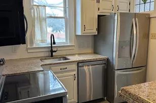 407 W 9th St, Charlotte, NC 28202 - Photo 5