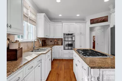7716 Seton House Lane, Charlotte, NC 28277 - Photo 15