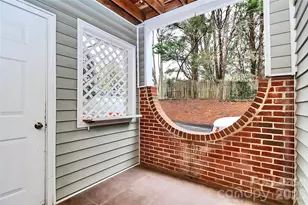 430 Queens Rd, Charlotte, NC 28207 - Photo 3