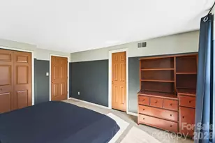 5620 Running Wood Ln, Charlotte, NC 28215 - Photo 23